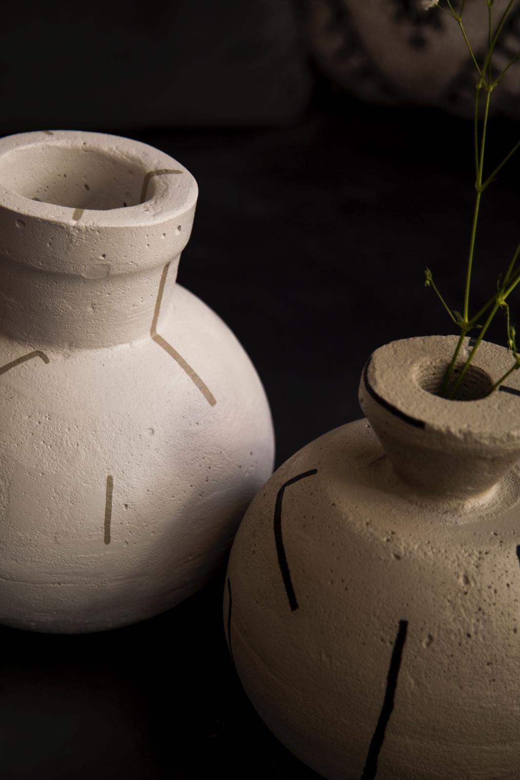 01 Concrete Vase